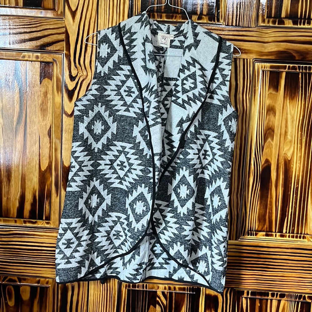 Xl/2X southwest Vest